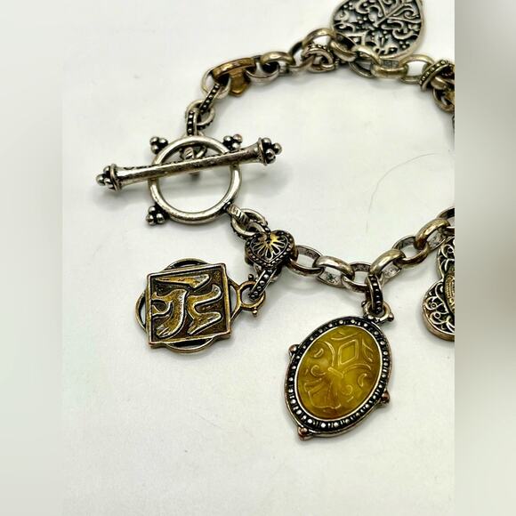 Lucky Brand toggle charm bracelet - Picture 5 of 7